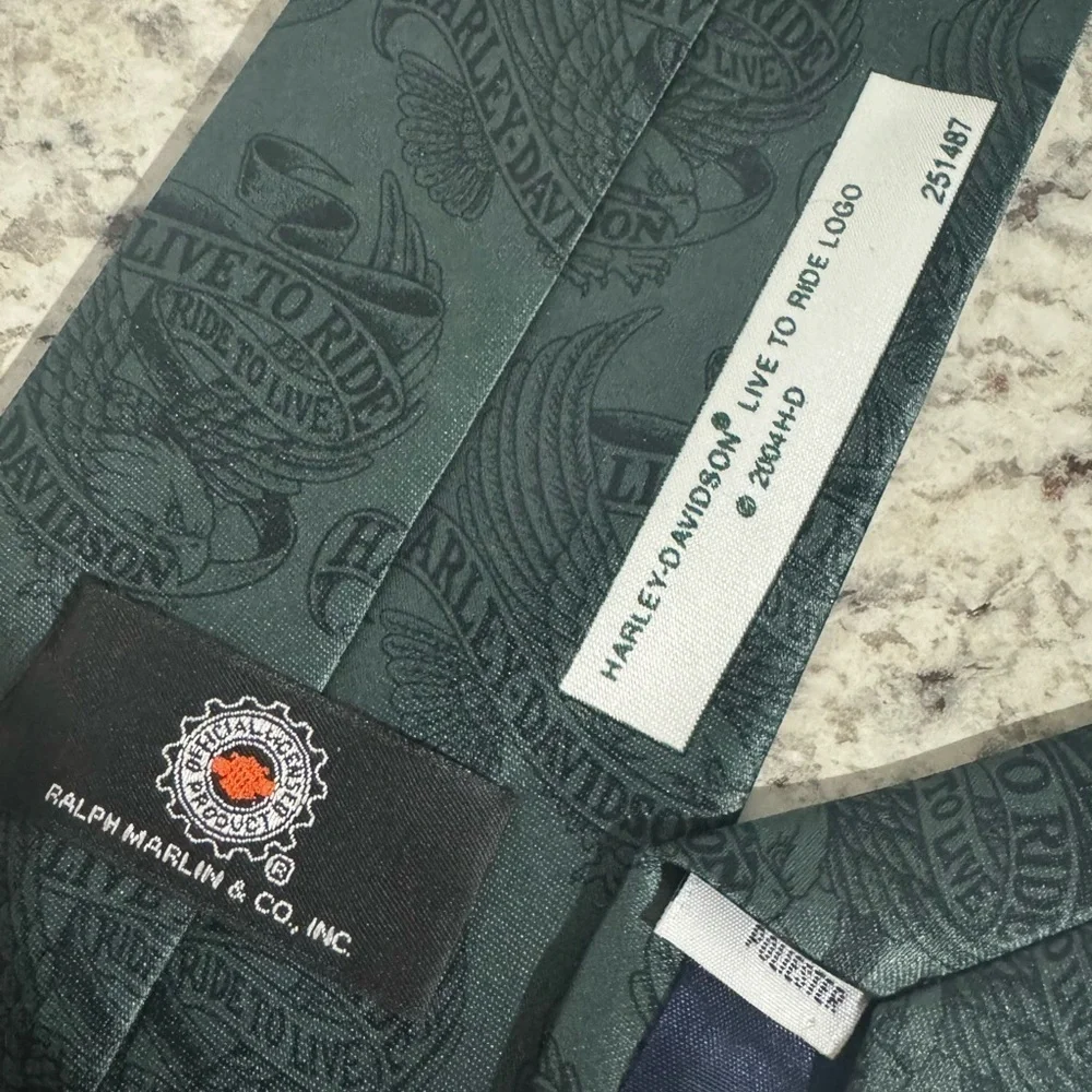 Harley Davidson Ralph Marlin “Live to Ride, Ride to Live